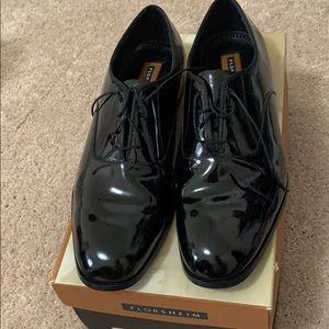 Florsheim patent shoes - 12